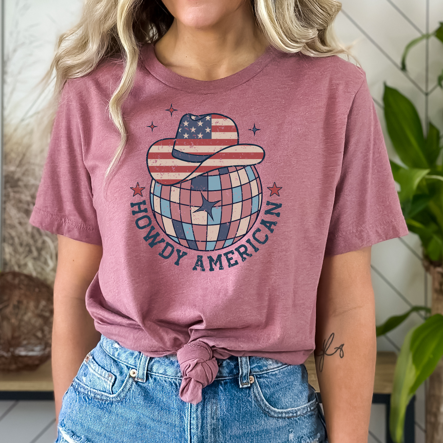 Howdy America Country Western Tshirt 4th of July Shirt Cowgirl Summer Independence Day Tee Smiley Cowgirl Shirt American Babe Tshirt